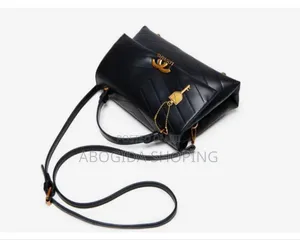Stylish Handbag for Effortless Elegance