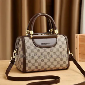 Photo - Effortless Charm: Small Designer Shoulder Bag