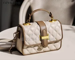 Photo - Elegant Designer Handbag for Everyday Glam