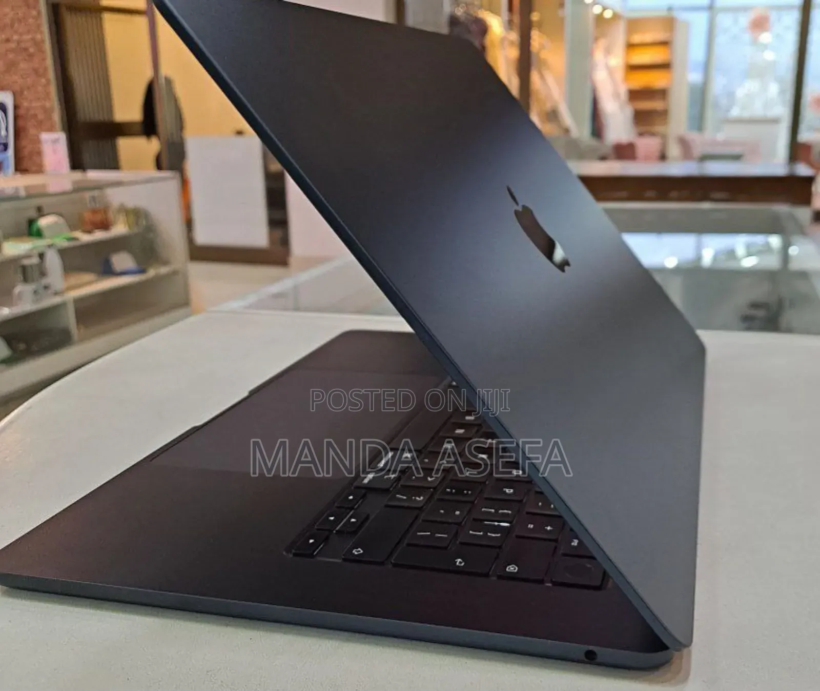 New Laptop Apple MacBook Air 8GB Apple M2 SSD 512GB