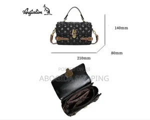 Sophisticated Handbag That Defines Elegance