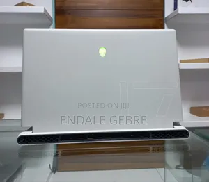 New Laptop Alienware Area-51m 16GB Intel Core I7 SSD 512GB