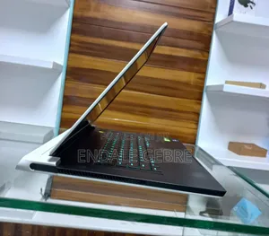 New Laptop Alienware Area-51m 16GB Intel Core I7 SSD 512GB