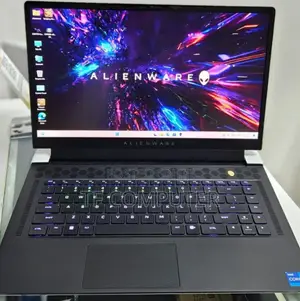 New Laptop Alienware M17x R2 32GB Intel Core I7 SSD 1T
