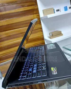 New Laptop MSI Katana 15 16GB AMD Ryzen 5 SSD 1T