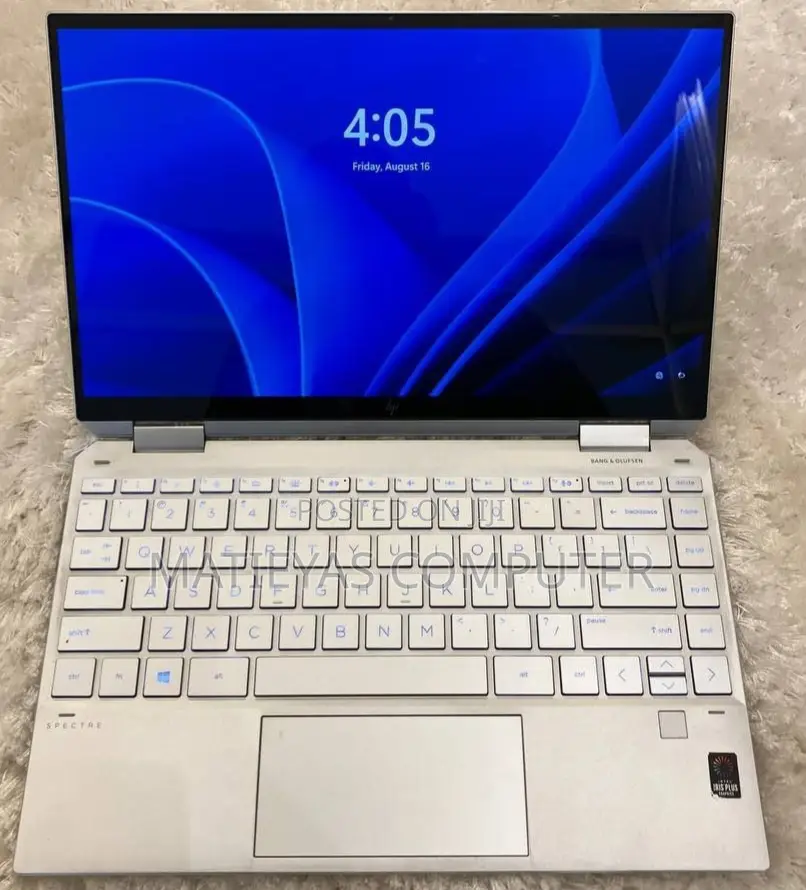 New Laptop HP Spectre 8GB Intel Core I5 SSD 512GB