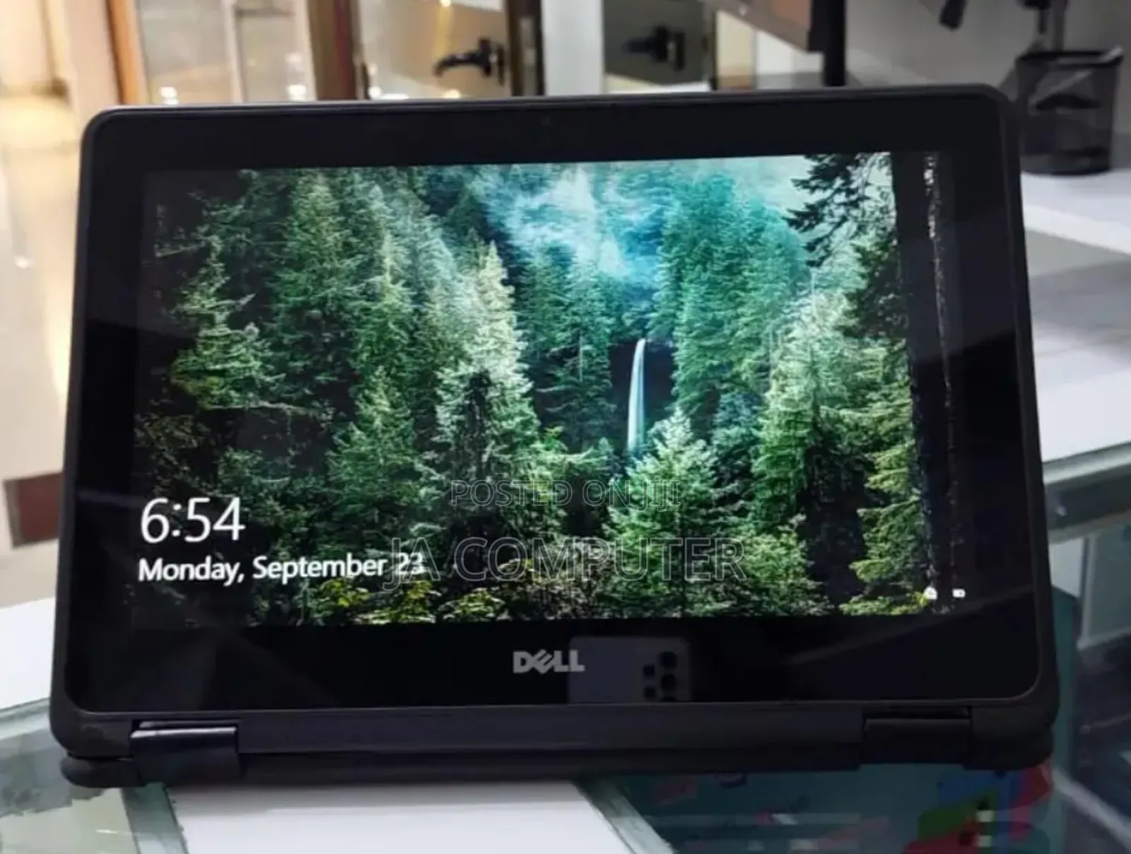 New Laptop Dell Latitude 3189 8GB Intel Pentium SSD 128GB