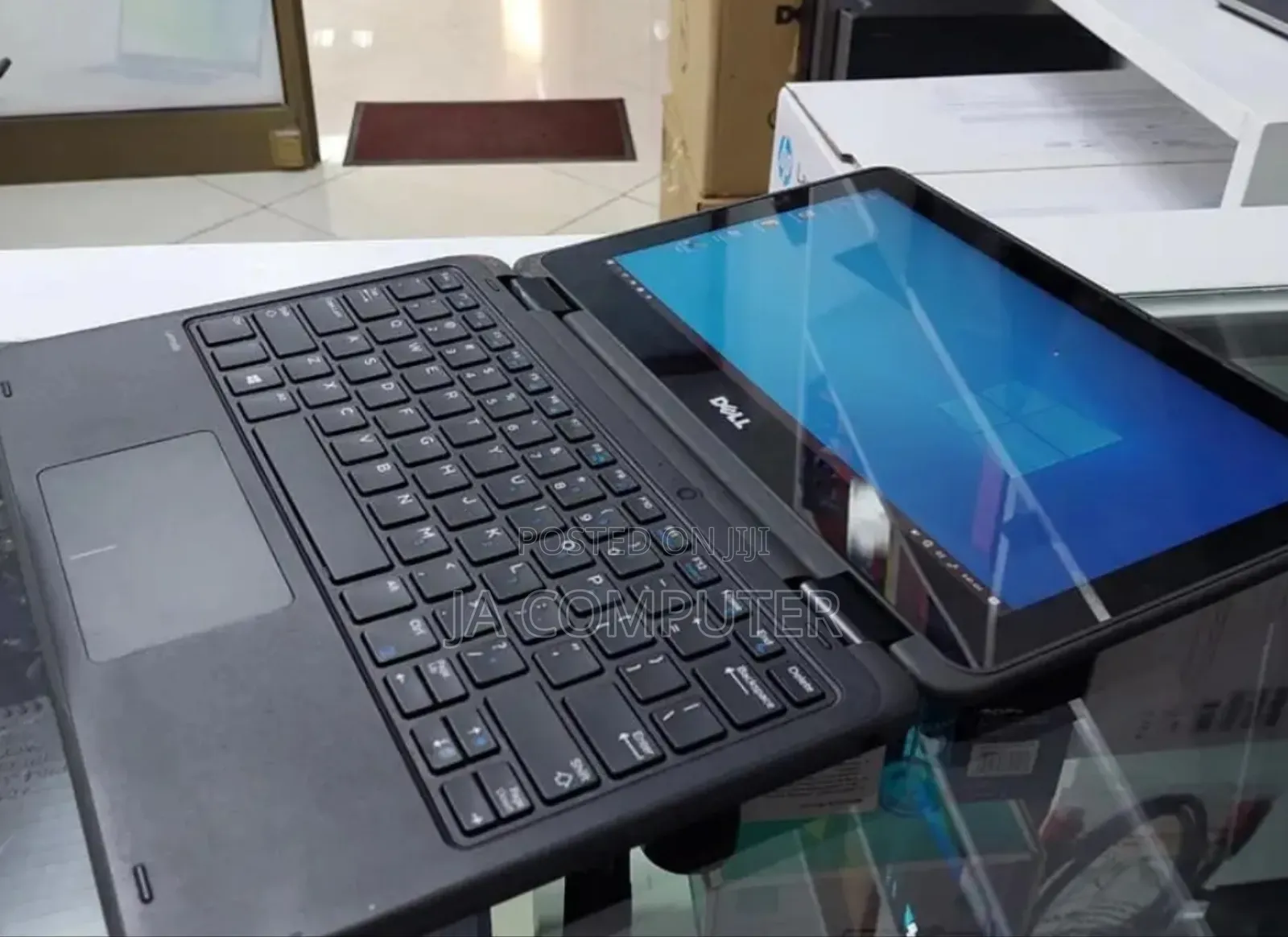 New Laptop Dell Latitude 3189 8GB Intel Pentium SSD 128GB