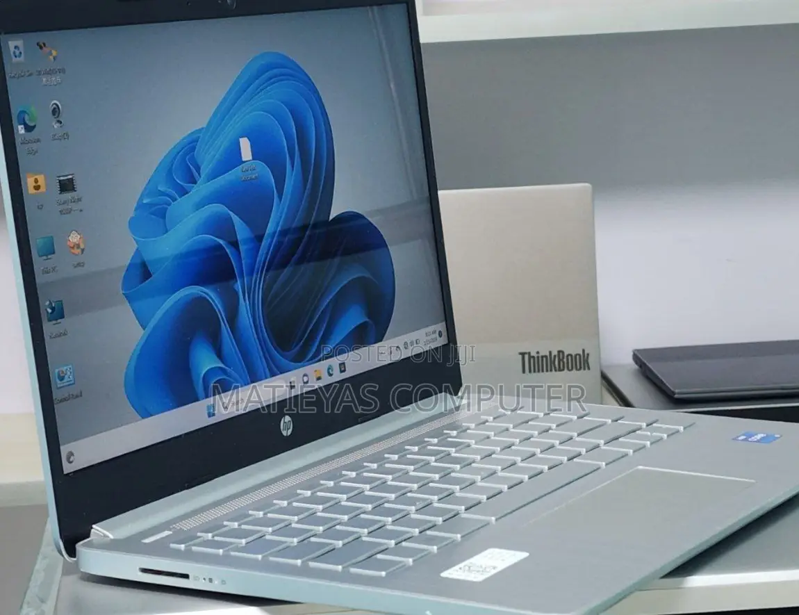 New Laptop HP Stream Notebook 8GB Intel Core I5 SSD 512GB