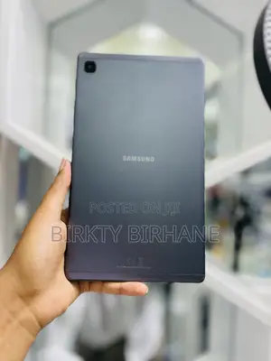Photo - New Samsung Galaxy Tab A7 Lite 32 GB Black