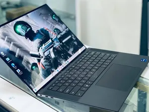 New Laptop Dell Precision 5540 16GB Intel Core I7 SSD 512GB