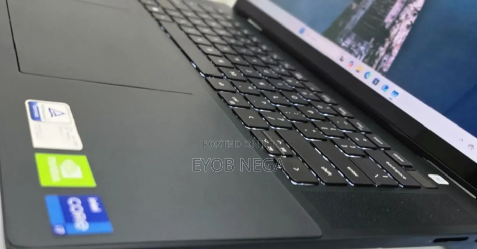 New Laptop Dell Precision 15 3520 16GB Intel Core I7 SSD 512GB