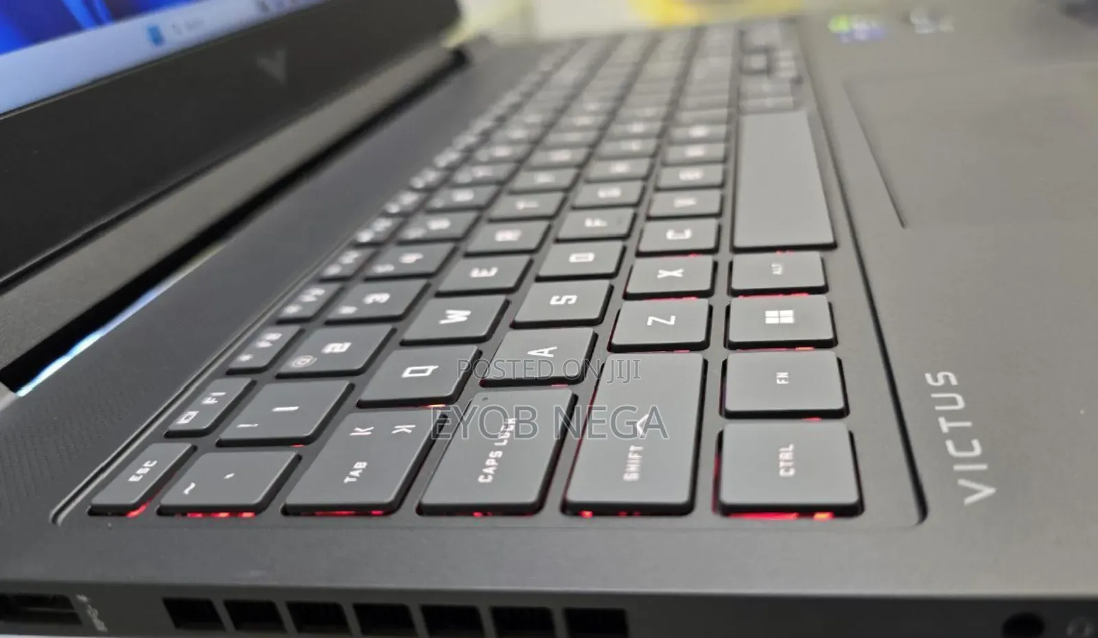 New Laptop HP Victus 15 16GB AMD Ryzen 7 SSD 1T