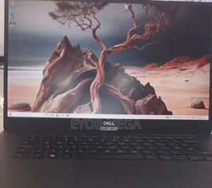 New Laptop Dell Precision 15 3520 16GB Intel Core I9 SSD 512GB