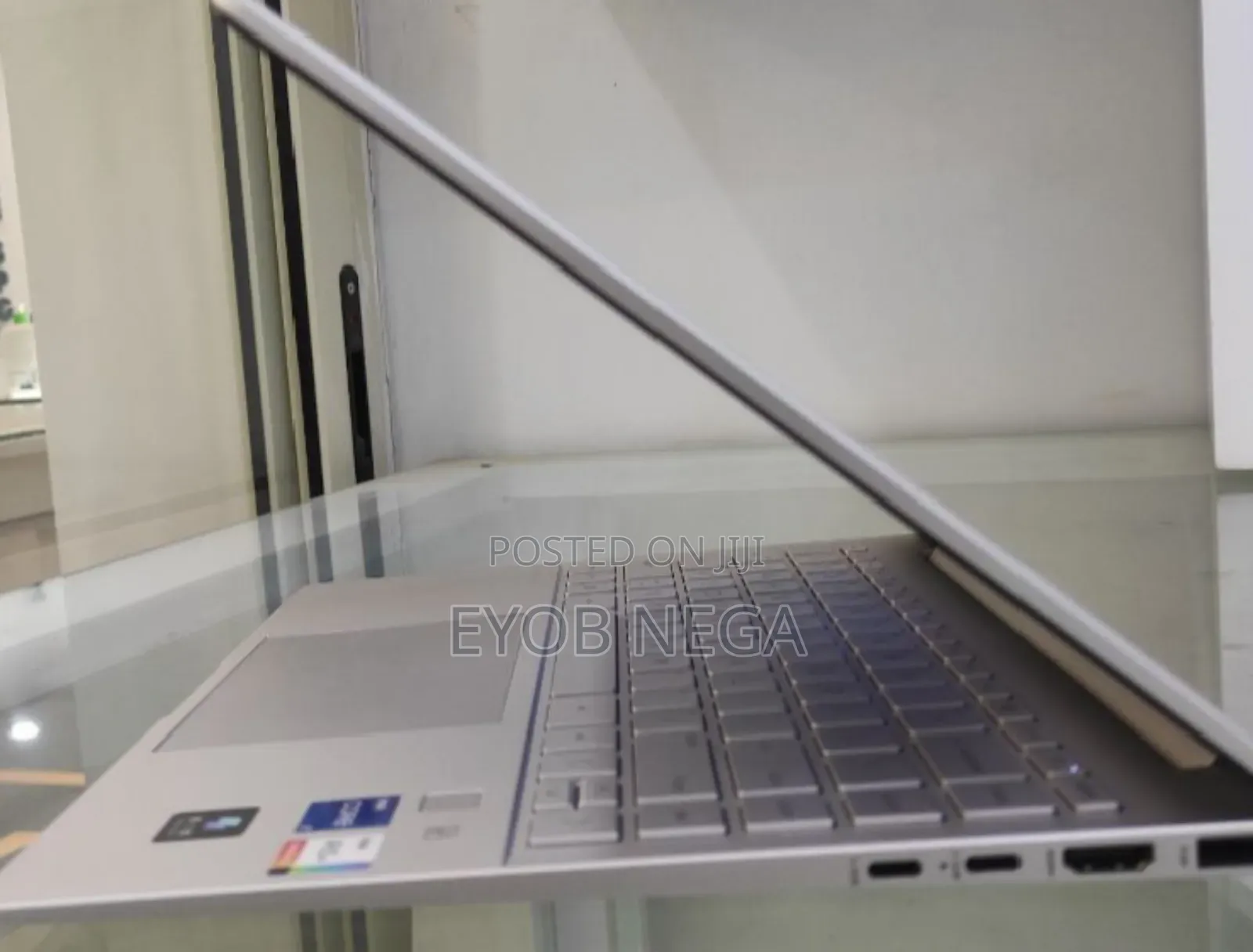 New Laptop HP Pavilion 14 16GB Intel Core I7 SSD 1T