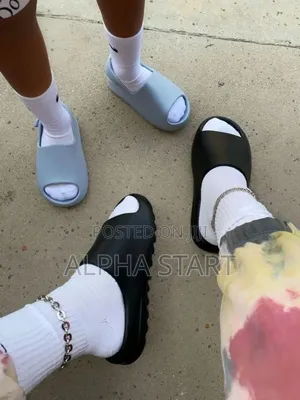 Foam Runners Yeezy Runners Slippers for You