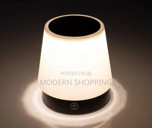 Photo - Versatile Foldable Night Light With Type-C Charging