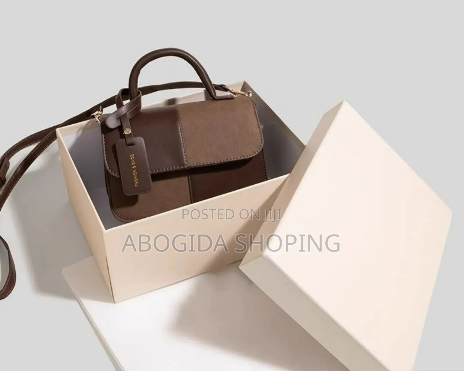 Elegant Handbag for Effortless Everyday Style