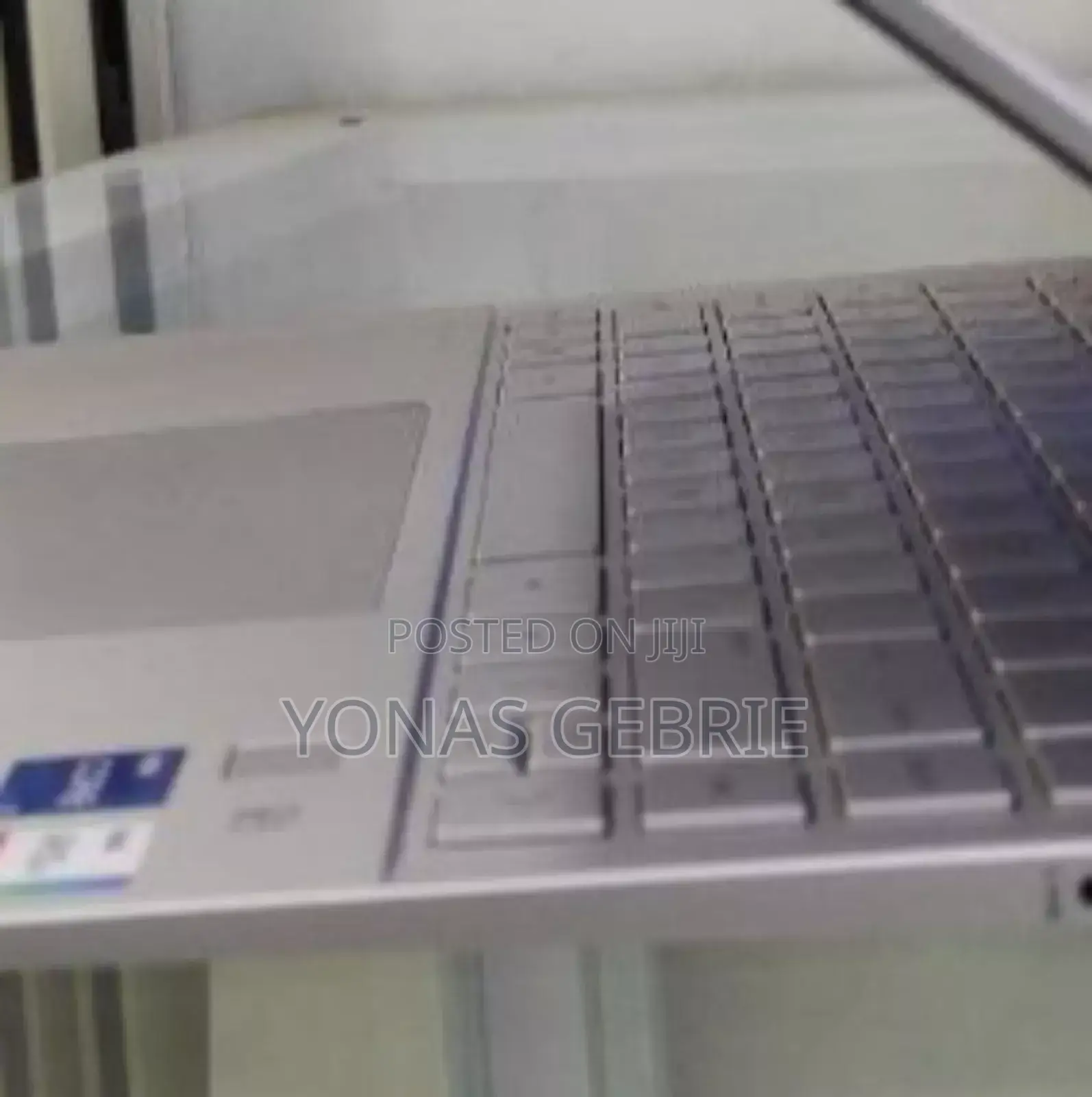 New Laptop HP Pavilion 13 16GB Intel Core I7 SSD 1T