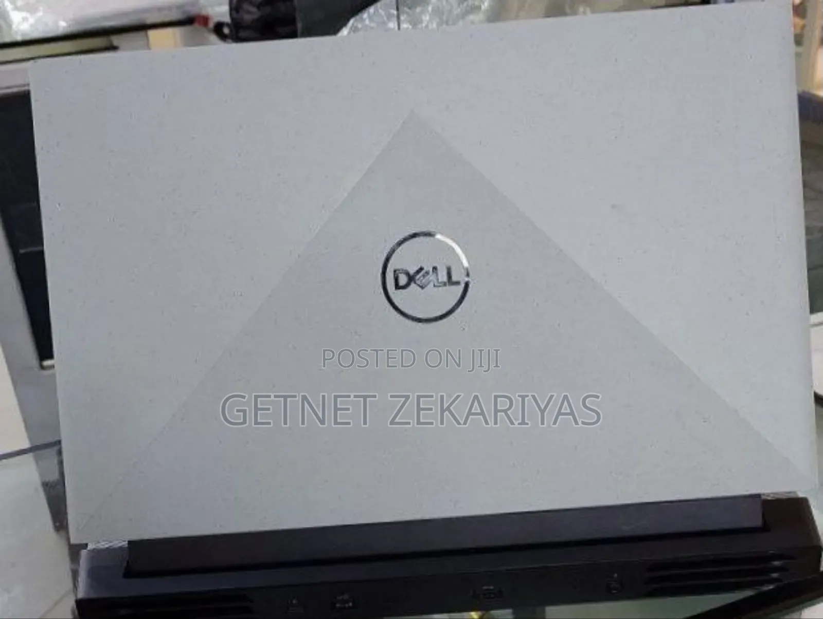 New Laptop Dell G15 5511 16GB AMD Ryzen 7 SSD 512GB