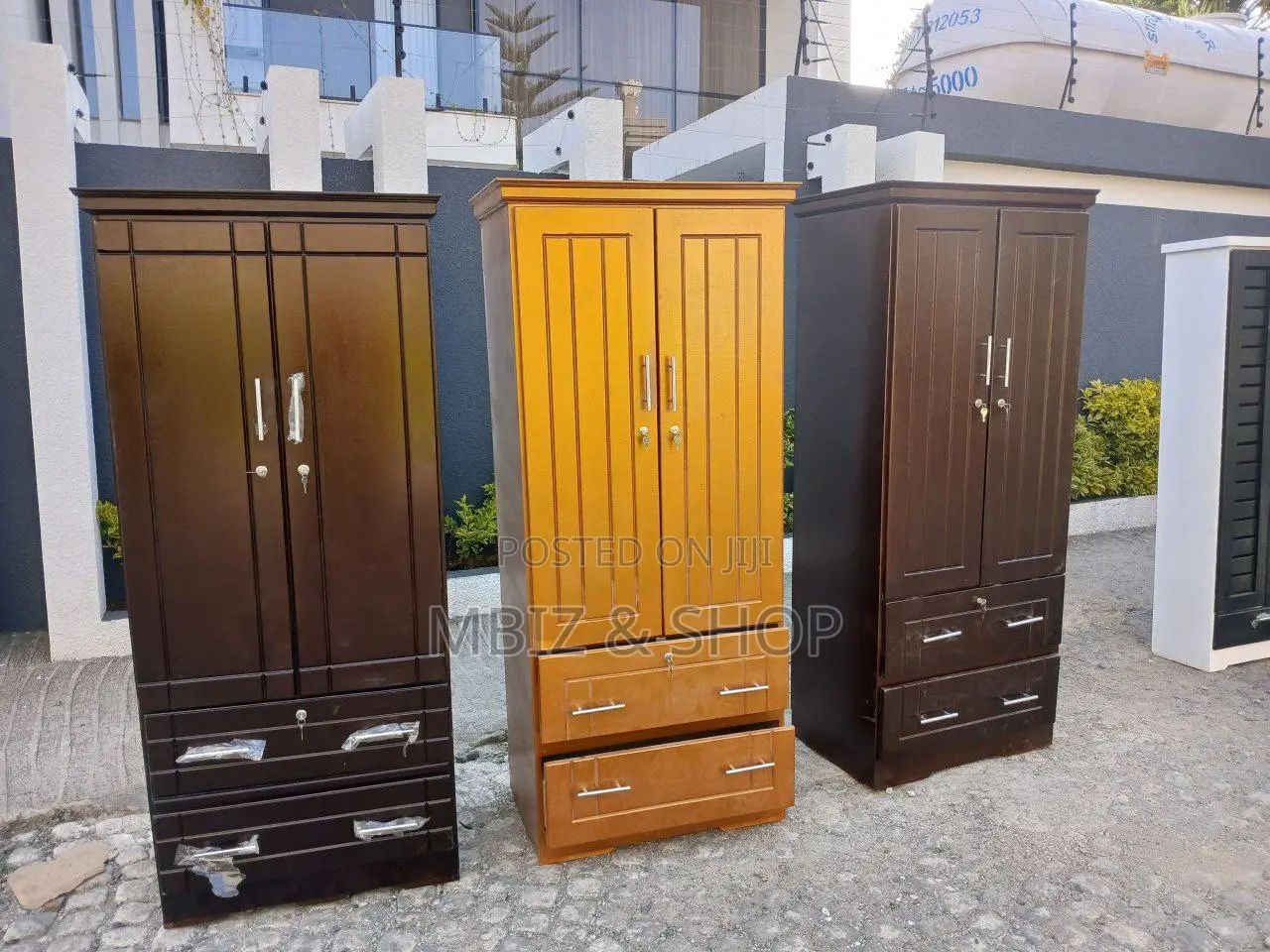 Closet ቁምሳጥን MDF