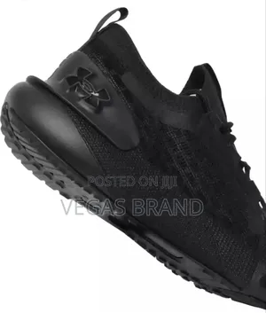 Under Armour Jual Triple Black Comfort Master Quality Shoes