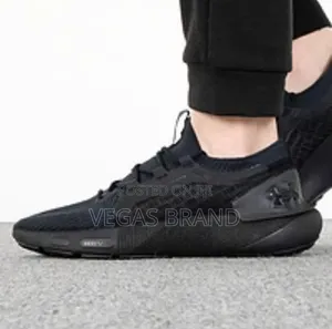 Photo - Under Armour Jual Triple Black Comfort Master Quality Shoes