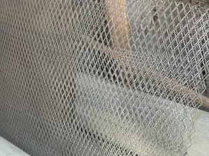 Photo - Wire Mesh Black