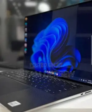 New Laptop Dell XPS 15 32GB Intel Core I7 SSD 512GB