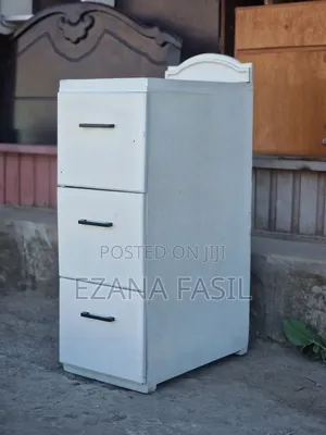 File Box(Almost New)