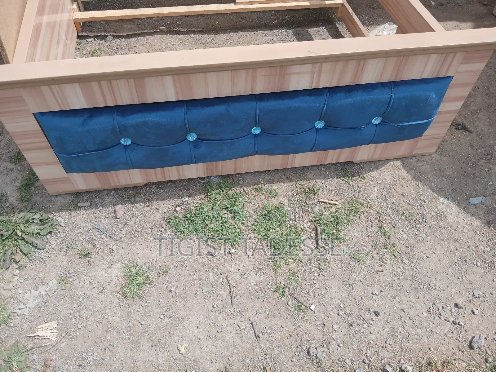 Bed 120cm ከ መሳቢያ ጋር