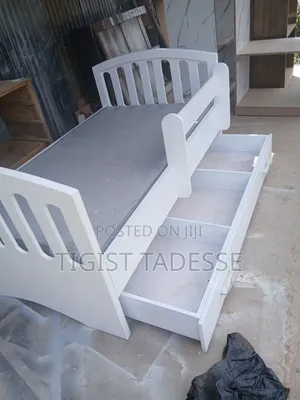 Photo - የልጆች አልጋ ፅድት ብሎ የተሠራ 100*170cm