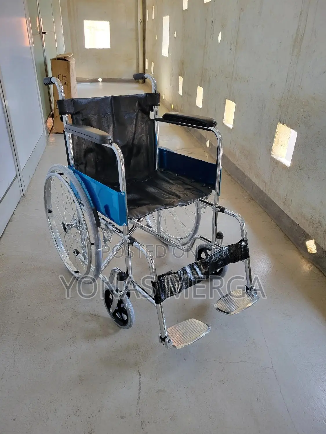 New Packed Wheelchair哭wheelchair訾wheelchair盟ዊልቸሮች/Wheelchair