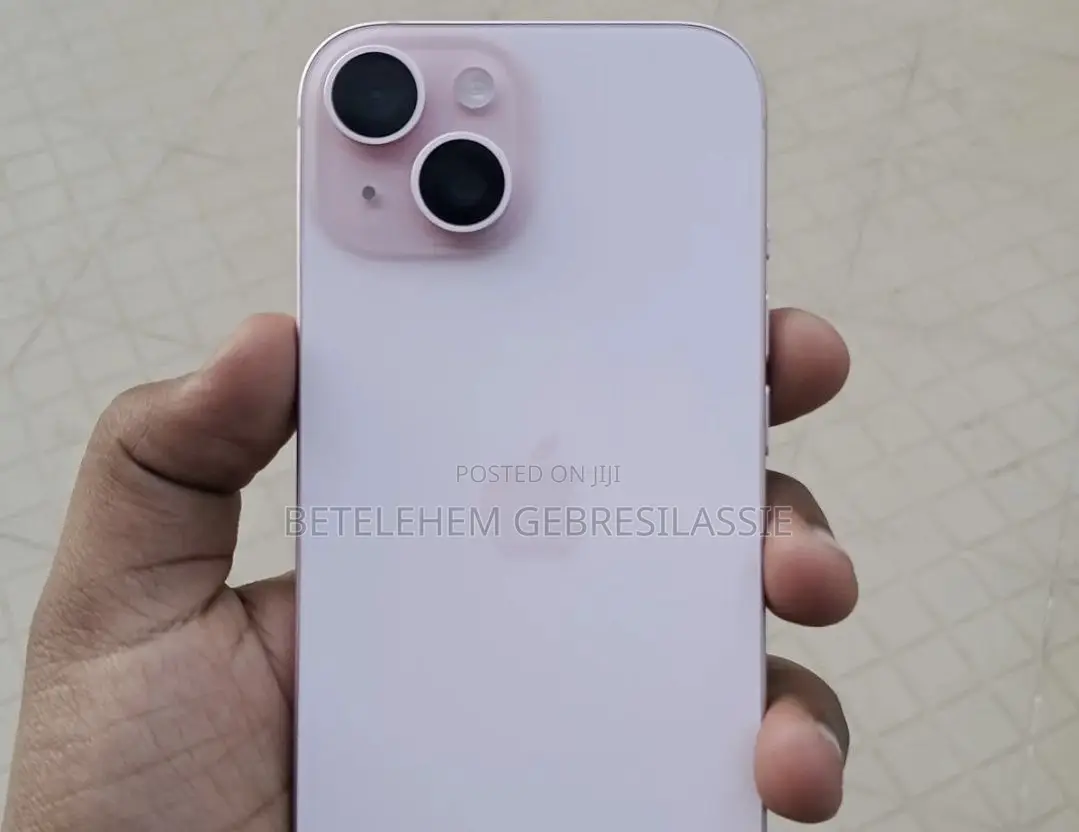 Apple iPhone 15 128 GB Pink