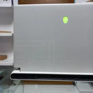 New Laptop Alienware M17x R2 16GB Intel Core I7 SSD 512GB