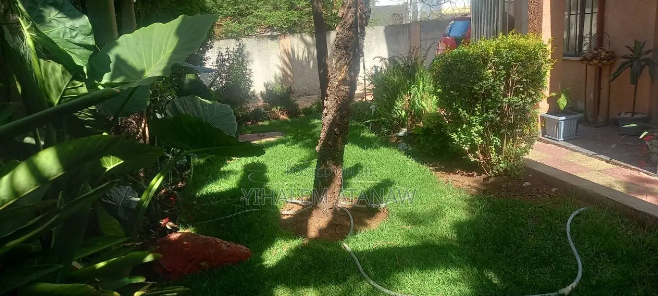 Furnished 2bdrm House in Ayat, Yeka for rent