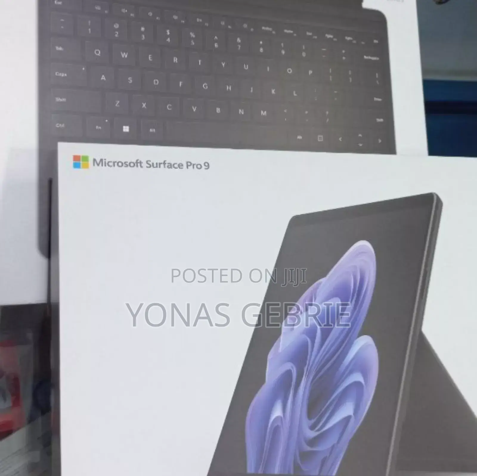 New Laptop Microsoft Surface Pro 9 16GB Intel Core I5 SSD 256GB
