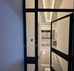 3bdrm Villa in Meta Jacros, Luxury, Bole for sale