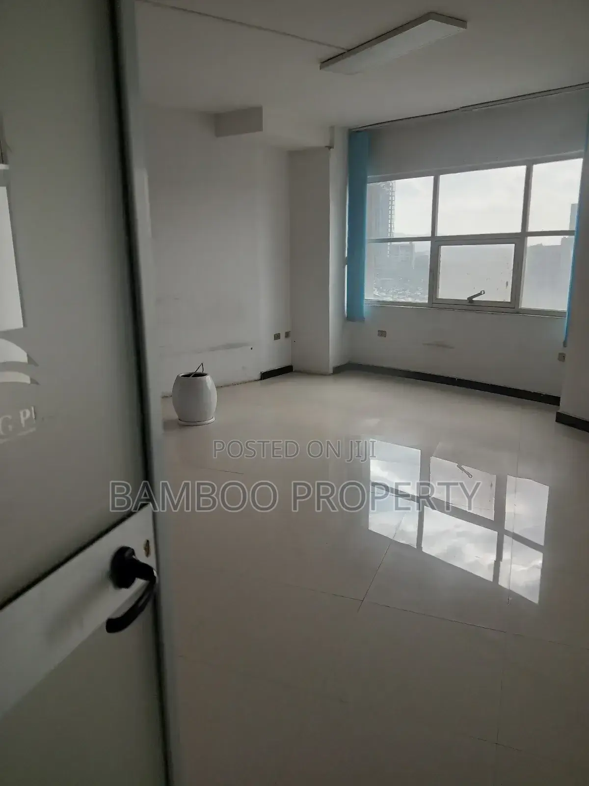 Office Space Bole 39sqm