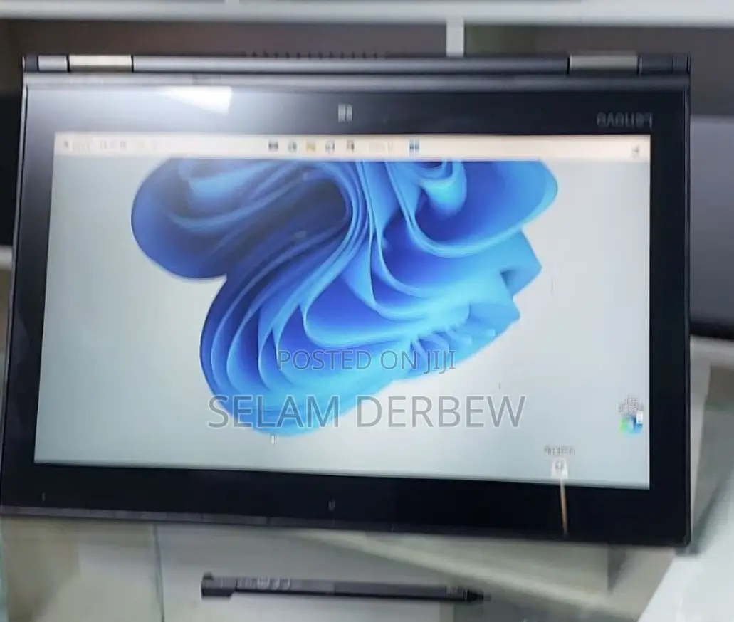 New Laptop Lenovo Yoga 260 8GB Intel Core I5 SSD 512GB