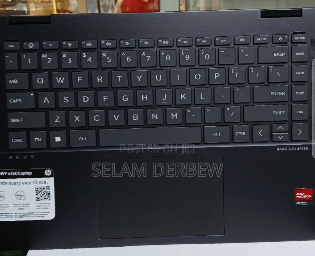 Laptop HP Envy X360 8GB AMD Ryzen 5 SSD 512GB