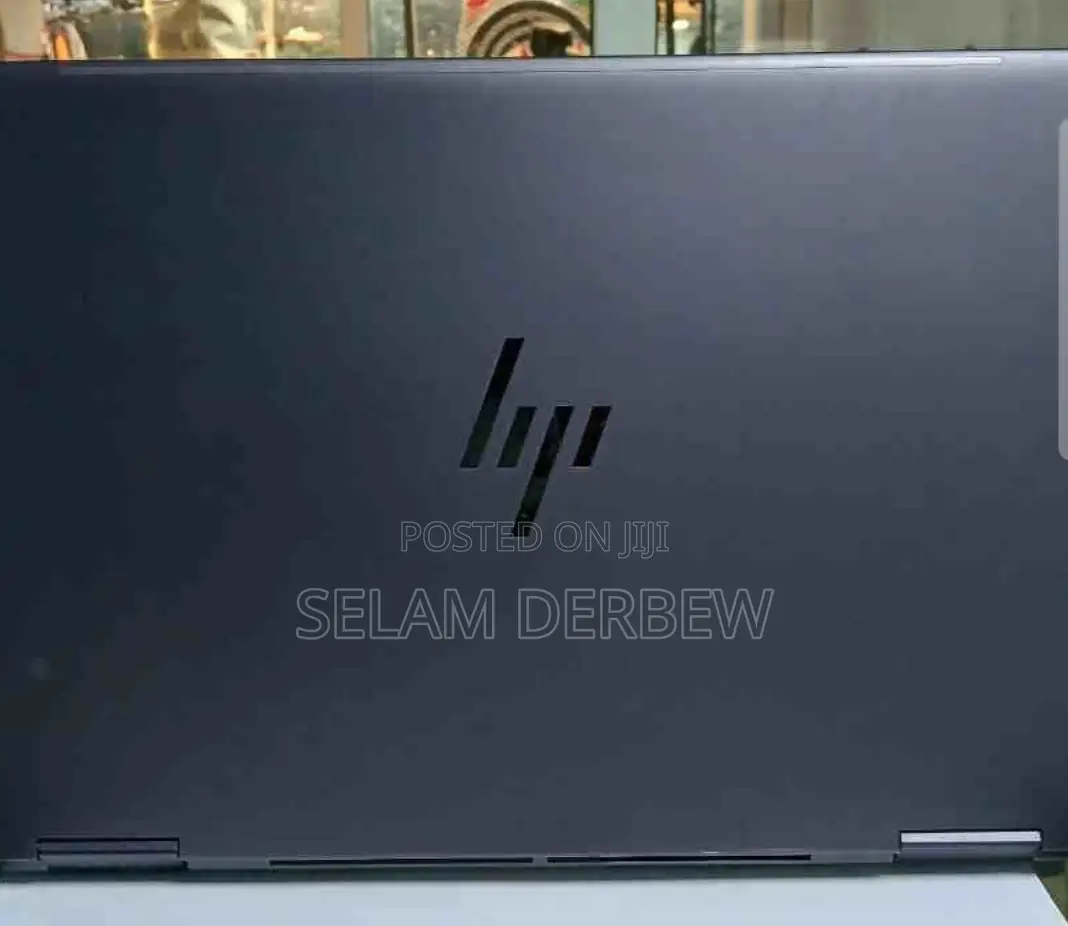 Laptop HP Envy X360 8GB AMD Ryzen 5 SSD 512GB