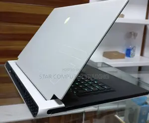 New Laptop Alienware M17x R2 16GB Intel Core I7 SSD 512GB