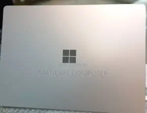 New Laptop Microsoft Surface 16GB Intel Core I7 SSD 512GB