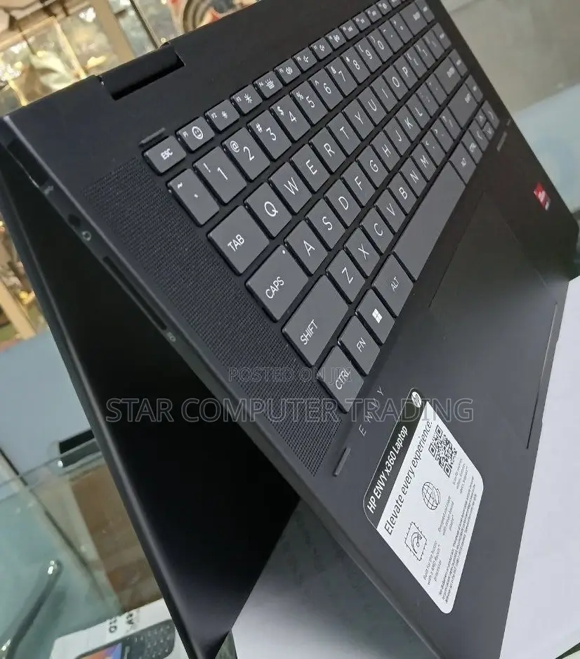 New Laptop HP Envy X360 8GB AMD Ryzen 5 SSD 512GB