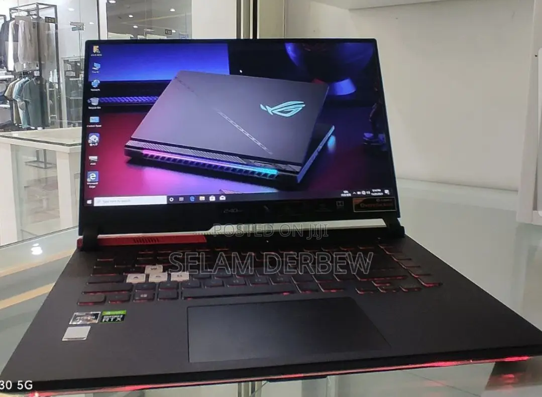 New Laptop Asus ROG Strix G15 16GB AMD Ryzen 9 SSD 512GB