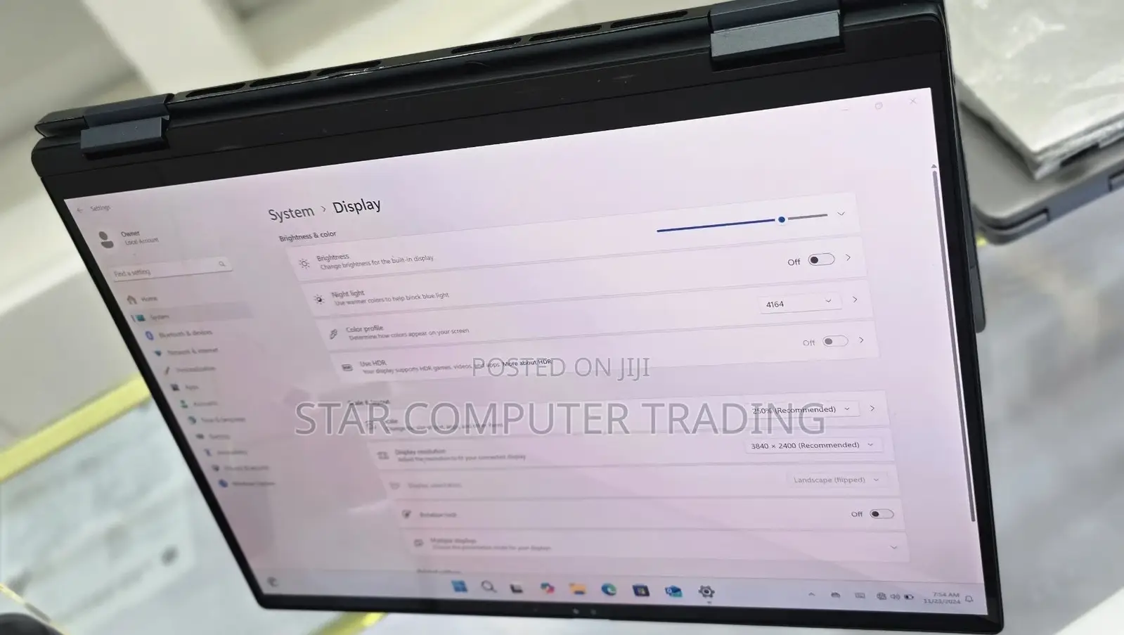 New Laptop Dell Precision 15 3520 16GB Intel Core I7 SSD 512GB