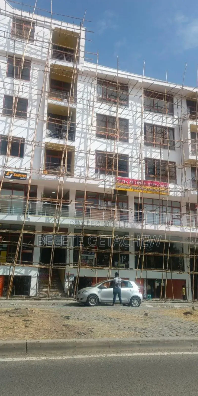 Bole Bulbula, B+G+5 Building