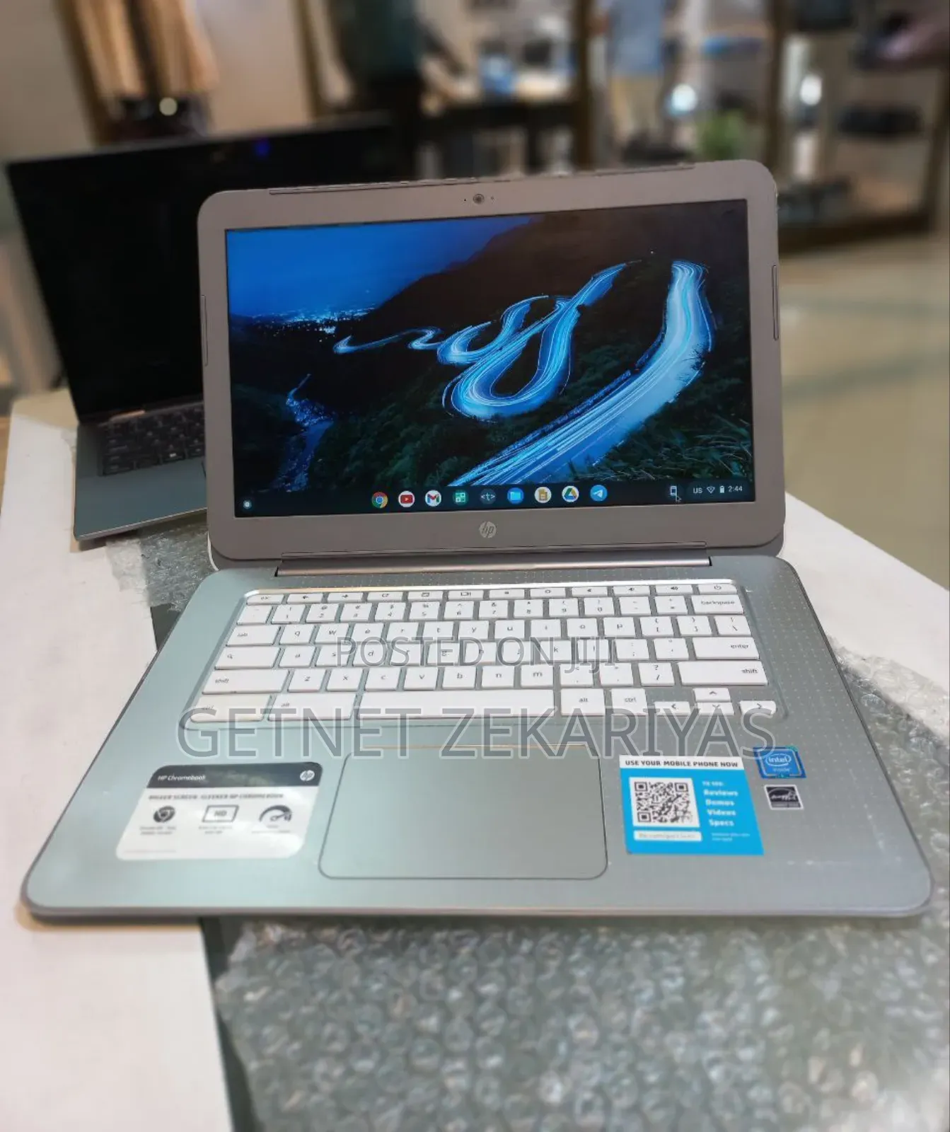 New Laptop HP Chromebook 2GB Intel Celeron SSD 16 GB