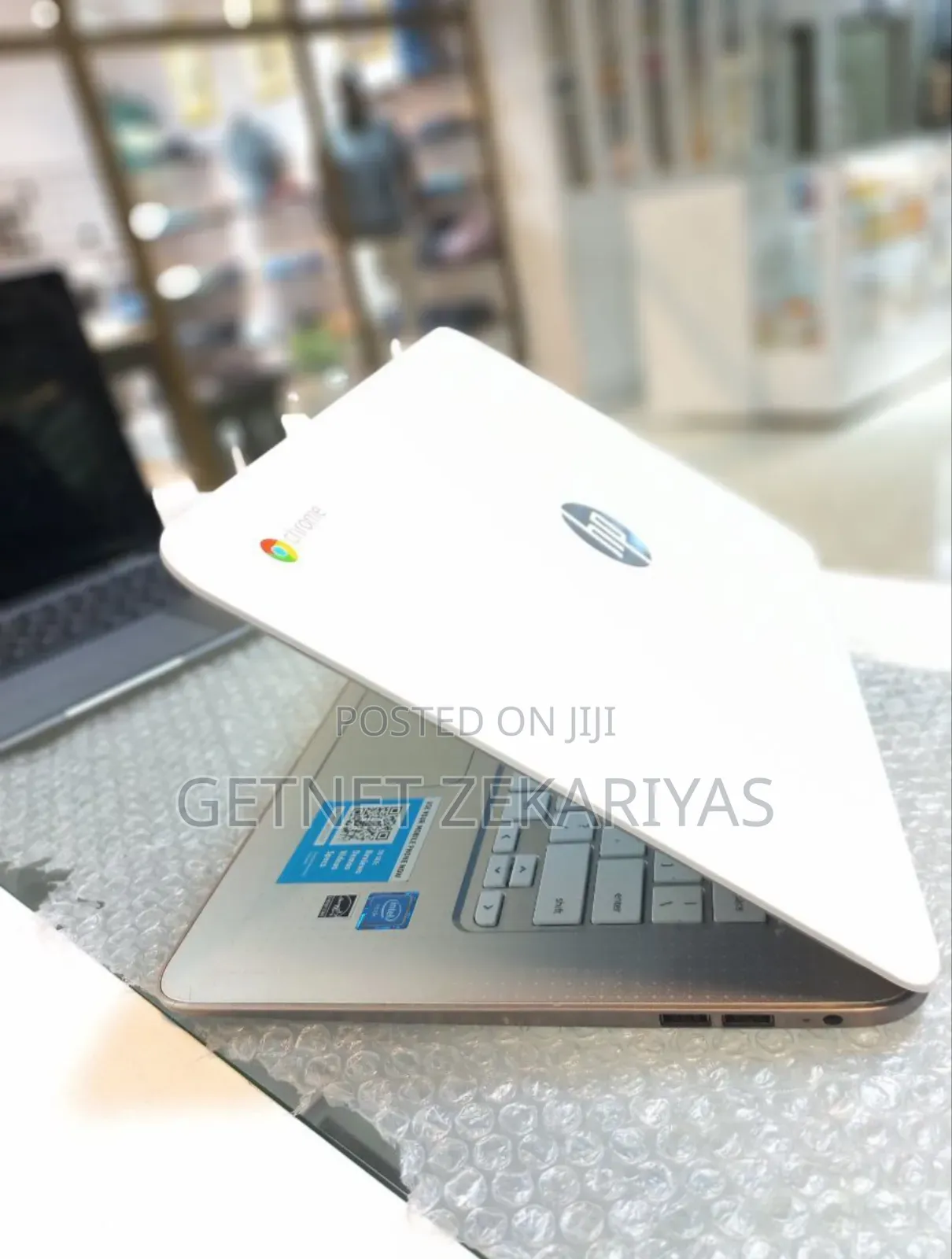 New Laptop HP Chromebook 2GB Intel Celeron SSD 16 GB